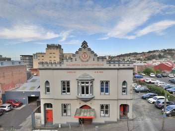 Image 1 of 8