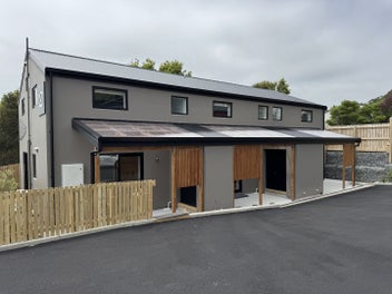 Image 1 of 10