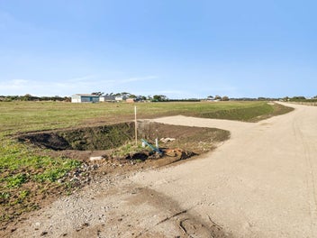 Country charm, coastal calm - Last 2 Lots!