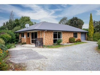 Peaceful Townhouse in Prime Location