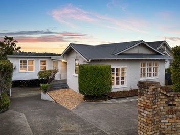 DECLARED AUCTION RESERVE UNDER $2,000,000!