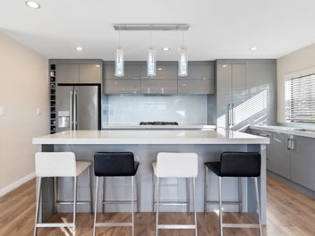 Built in 2018! Large Family Comfort