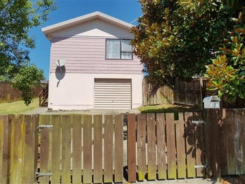 Image 1 of 18