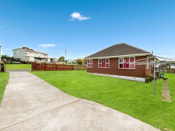 Affordable Family Living with Room to Add Value!!