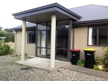Image 1 of 2