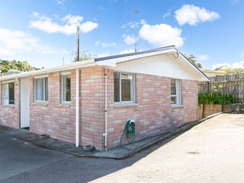 Image 1 of 11