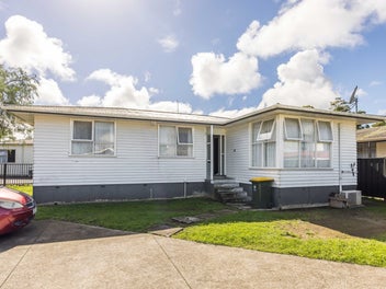 Investor Alert: 2 Homes - 2 Incomes
