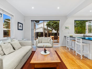Sunny & Freehold | Professionals