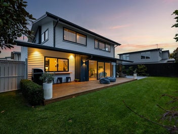 Effortless Luxury in an Unbeatable Location