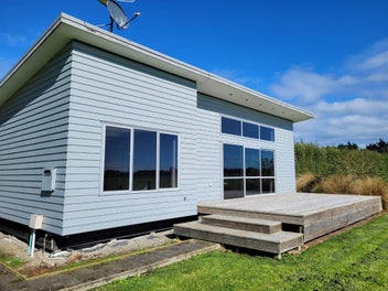 Image 1 of 8