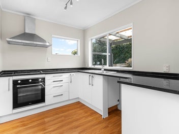 3 BEDROOMS + 1 STUDY IN AVONDALE