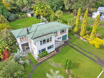 Breathtaking Views Inspiring Living Prime Location