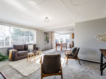 A rosy first home or downsize
