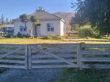 Image 1 of 16