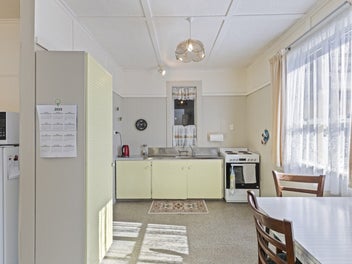 FREEHOLD - 3 BEDROOM HOME