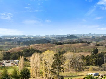 Rural Lifestyle at an Affordable Price!