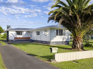 Fully Renovated & Ready To Impress!