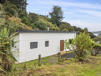 Brand New - A Retreat to Relax In