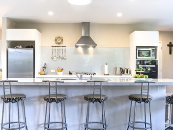 Solid Home with Senic Setting