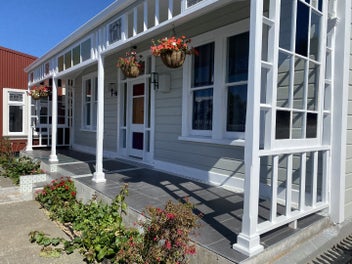 Image 1 of 20