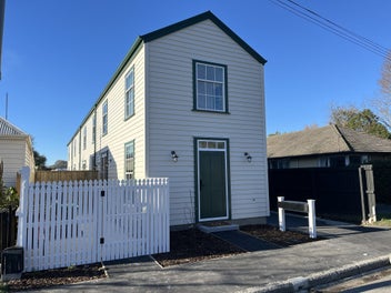 Image 1 of 6