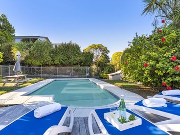 Priced to Sell - Sea Views & Sun!