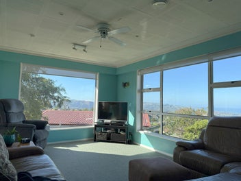 A Family Home with Space, Sun & Views