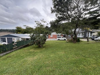 Image 1 of 11