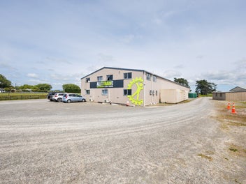 Image 1 of 5