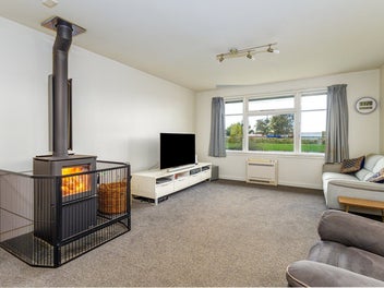 Modern Comforts - Bonus Outdoor Office!