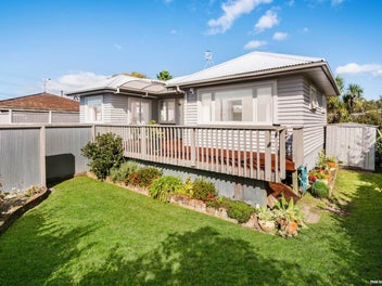 Affordable Charm in Prime Hillcrest