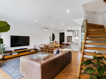 Chic Bays Bolthole in The Glen