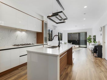 MUST SELL! Prime Karaka Opportunity – Act Fast!