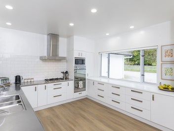 Private Lifestyle, Spacious home, Stunning Outlook