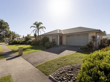 Easy-Care Coastlands Opportunity