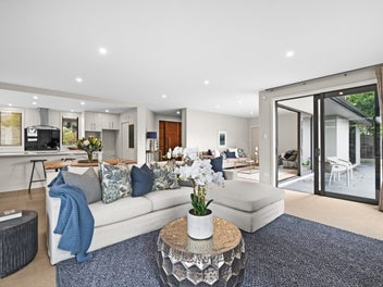 Effortless Low-Maintenance Living, Prime Location