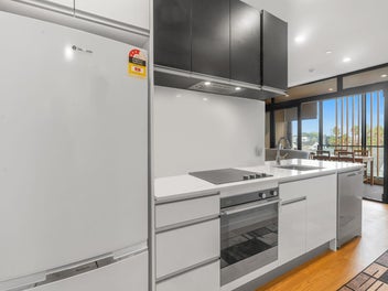 Stylish Seaside Lock 'n Leave - Takapuna Dream!