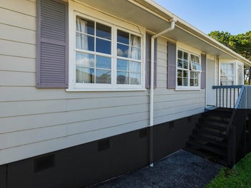 Sweet Home with Heart – FOR REMOVAL