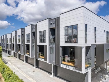 Mortgagee Sale in Epsom Double Grammar Zone