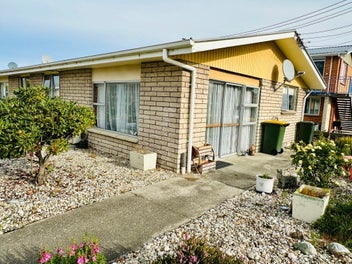 Image 1 of 21