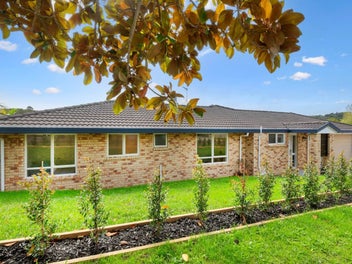 Classic Brick & Tile - Renovated & Ready to Move