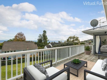 A Family Retreat with Sparkling Views