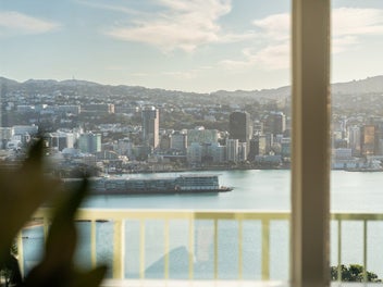 AN ICONIC ADDRESS WITH UNPARALLELED VIEWS