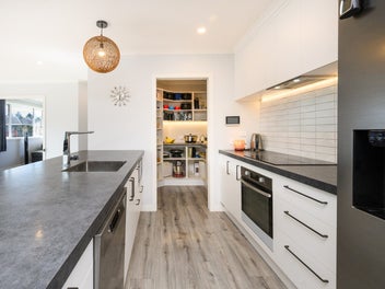 Modern on Monarch