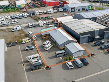 Image 1 of 18