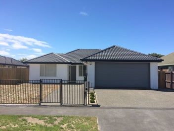 Image 1 of 8