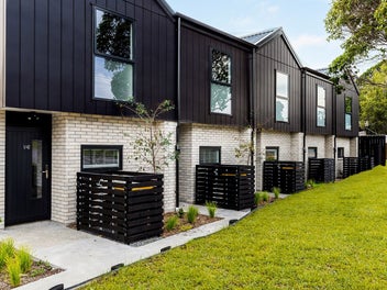 Brand new, move-in ready homes on Brandon Rd