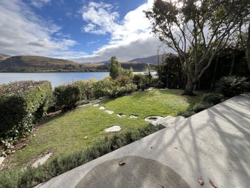 Image 1 of 18