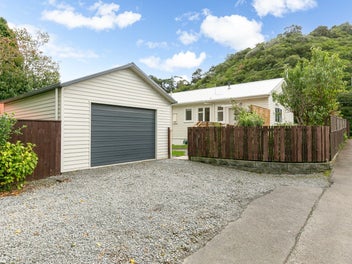 Charming Character, Prime Location!