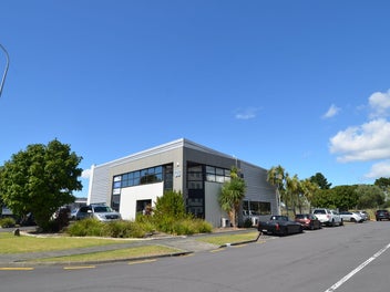 Image 1 of 14